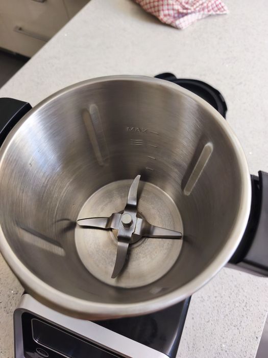 Excelente oportunidade  robot de cozinha TotalChef RK5