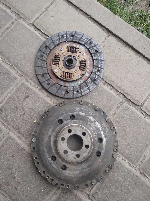 Сцеплення 1.8 гольф 2 джетта