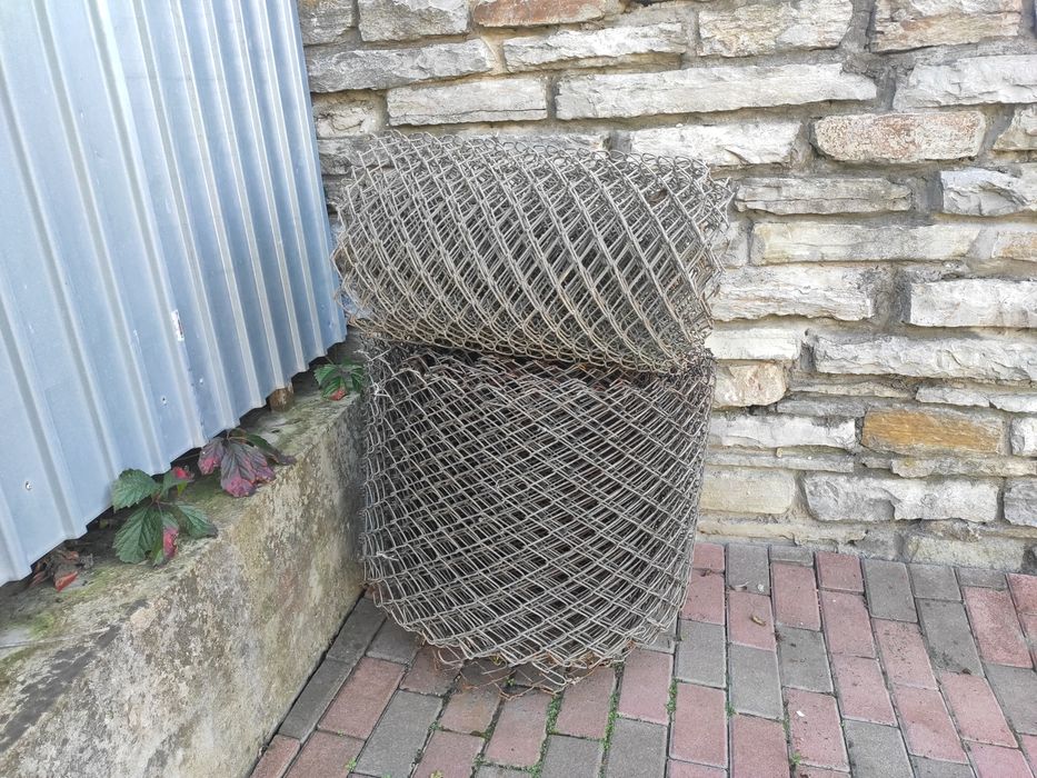 Сталева сітка для огорожі 43м.