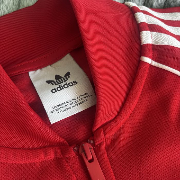 Czerwona Bluza Adidas