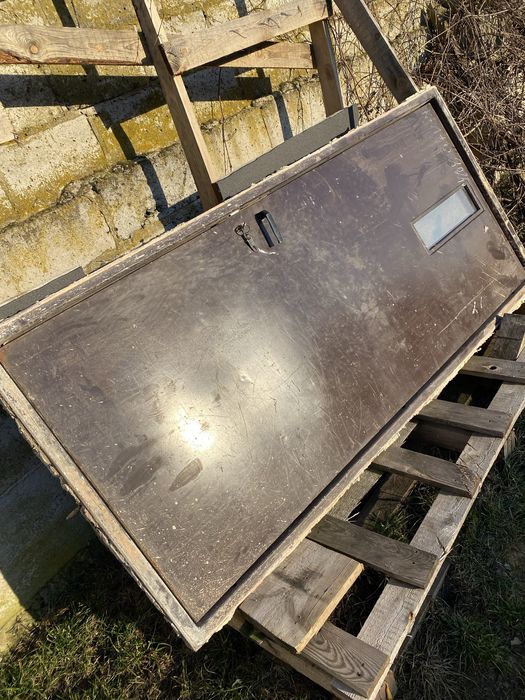 Sprzedam drzwi metalowe