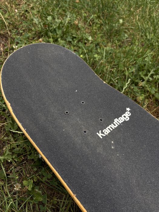 Deskorolka kamuflage