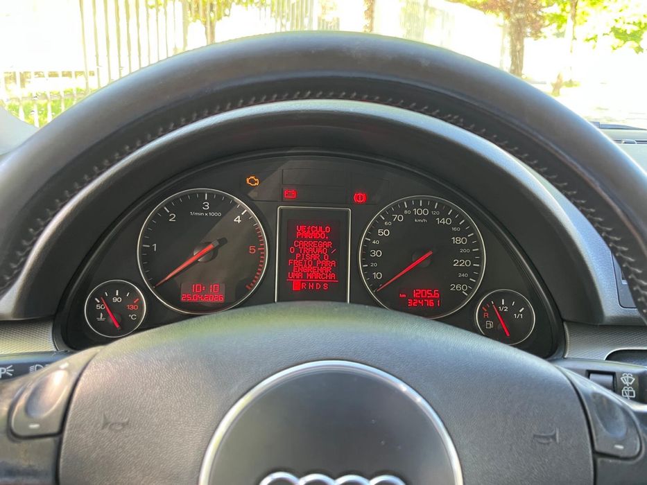 Audi A4 Avant 1.9 TDI 130cv S-Line Automática 2004