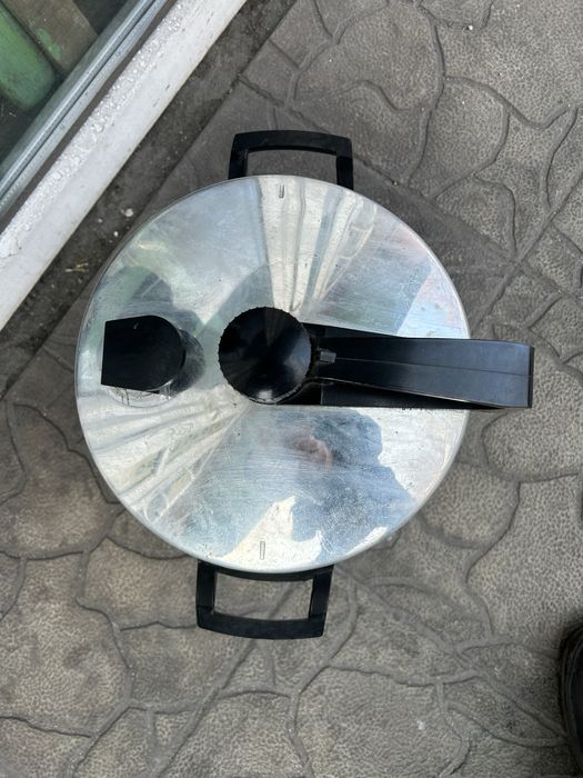 Пароварка шести литровая