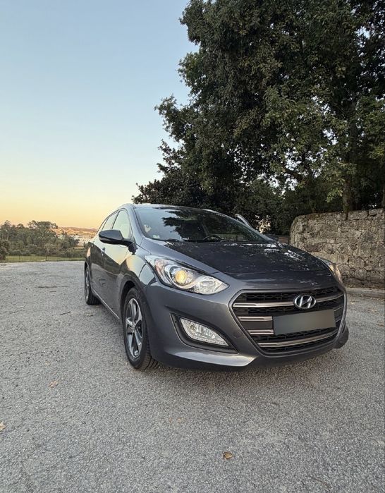Hyundai i30 cw 1.6 crdi GO!