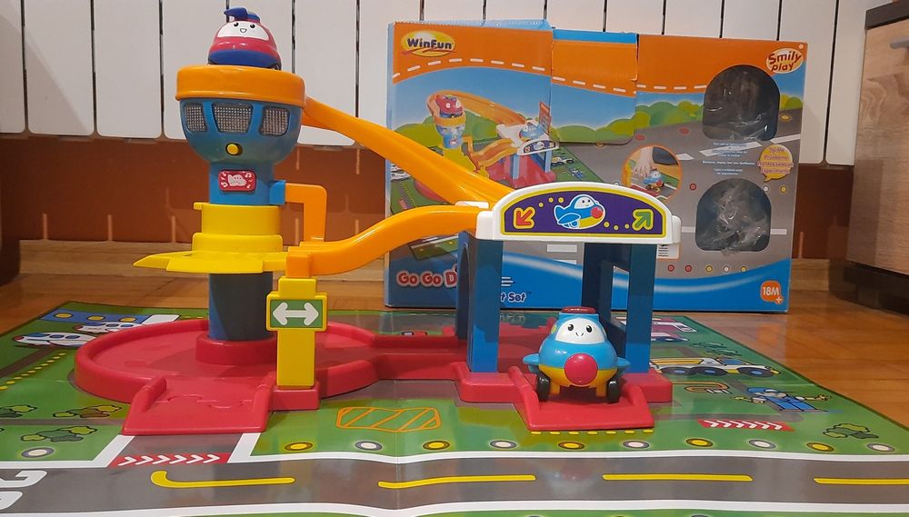 Lotnisko zabawka samoloty