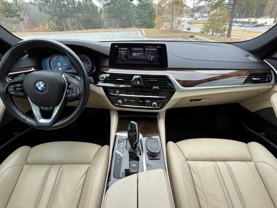 BMW 5 Series 540i      2018