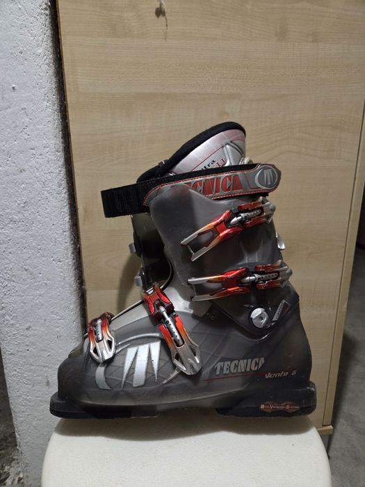 Buty narciarskie Tecnica wraz z torbą