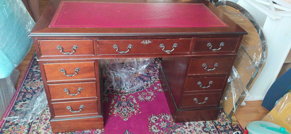 Стіл Chesterfield Англія