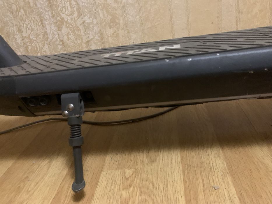 Електросамокат Myria  Titan Black