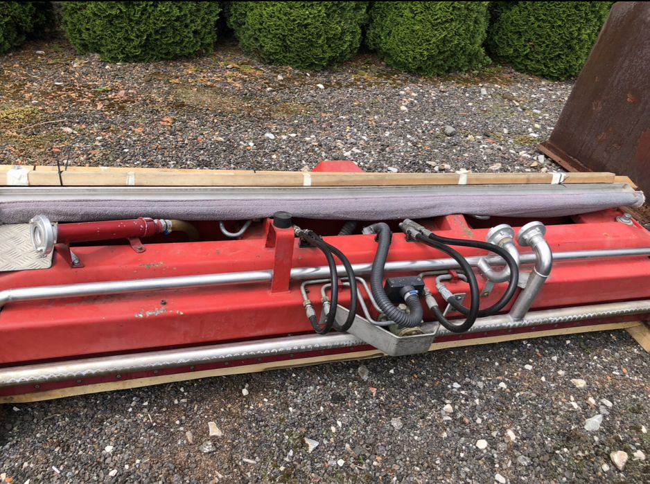 Льодоприбиральна машина