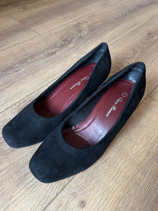 pantofle damskie czarne na obcasie