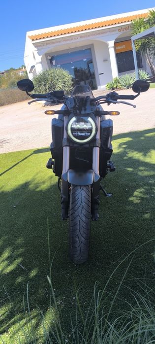 Honda CB650R 2021