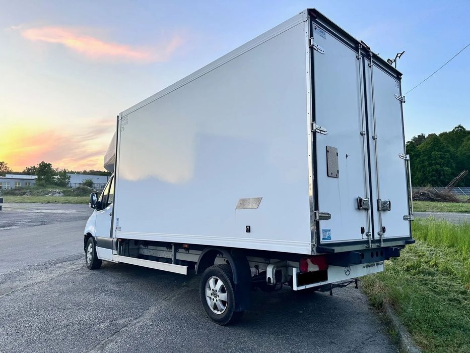 Mercedes-Benz Sprinter W907  Mercedes Benz Sprinter W907 Chłodnia 2xTemp, V6, 3.0, Automat