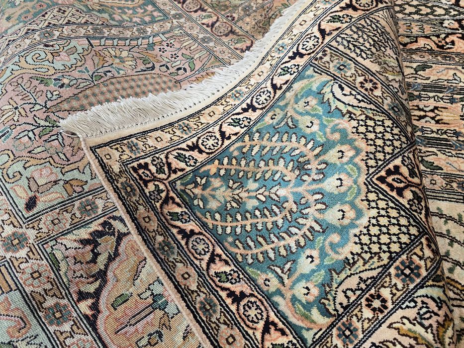 Jedwabny Ghoum - Perski dywan ręcznie tkany z jedwabiu 217 x 320 cm