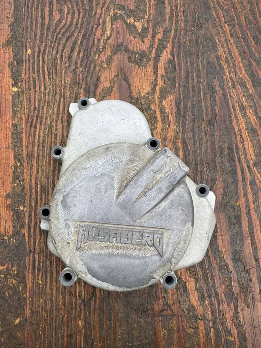 pokrywa dekiel magneta statora uzwoj husaberg fe fs fx 390 / 450 / 570