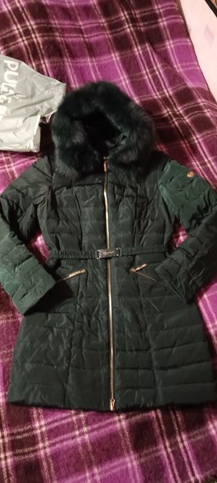 Продам женский пуховик