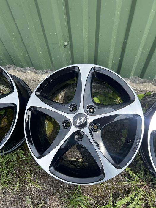 Диски 5/114.3r16  Hyundai,Trafik 15+,Vivaro 15+ Honda,Mazda,Kia Dacia