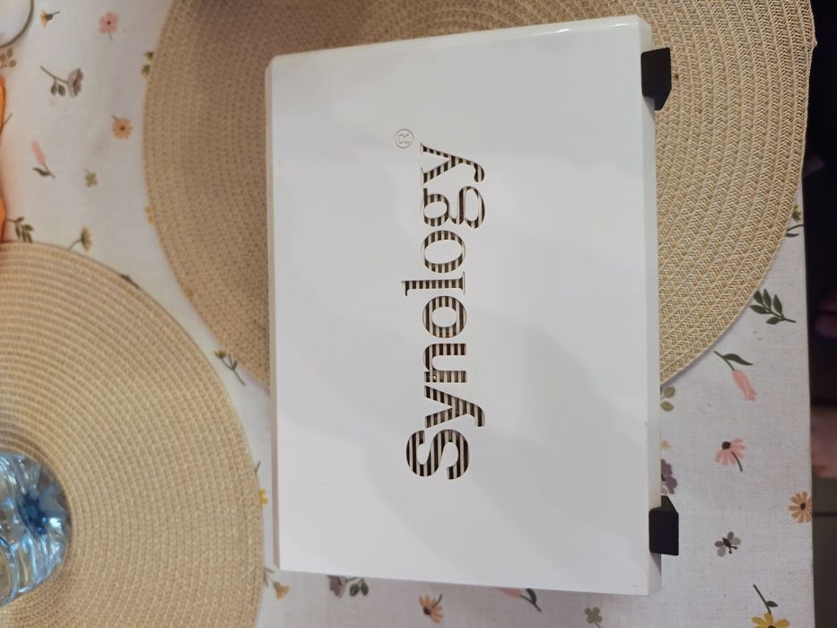 NAS Synology DS215j + 3TB WD RED NASware HDD