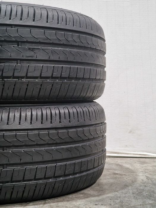 2 Pneus 235/55R17 PIRELLI Semi Novos