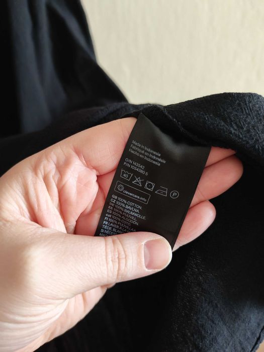 Czarna bawełniana sukienka z wycięciem XXL H&M
