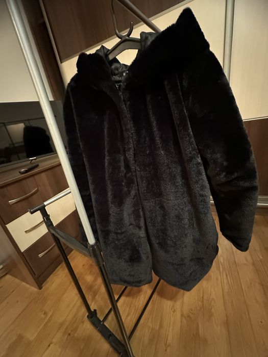 Шуба , чорна жіноча , 52-54