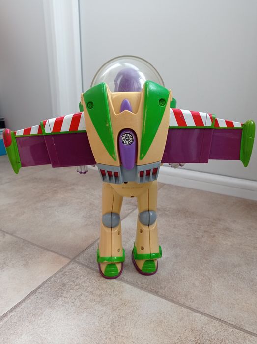 Фигурка Базз Лайтер