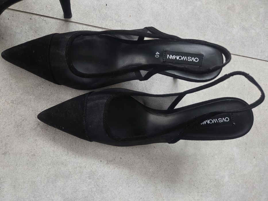 Nowe buty czarne 40