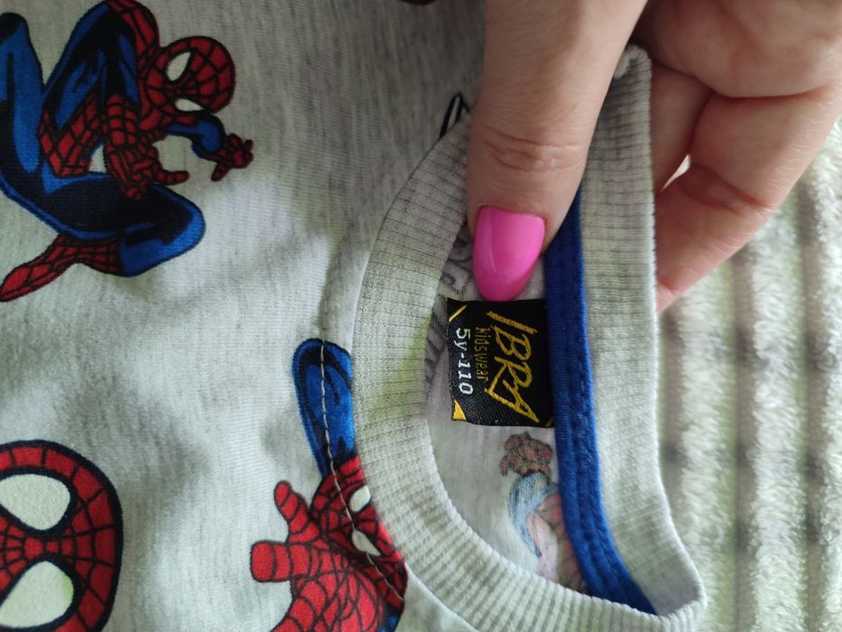 Продам для хлопчика 110см.