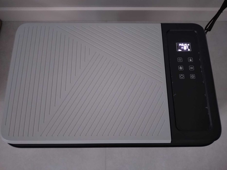 Lodówka Turystyczna Samochodowa Kompresorowa 20L Wydajna Vevor