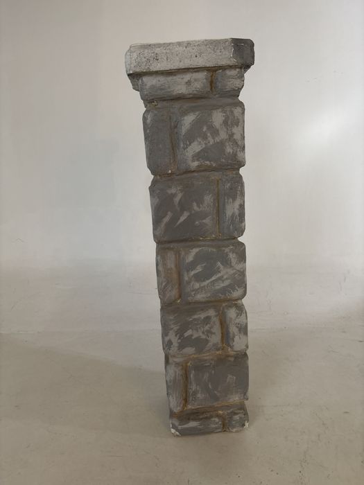 Coluna para modelos em estudio