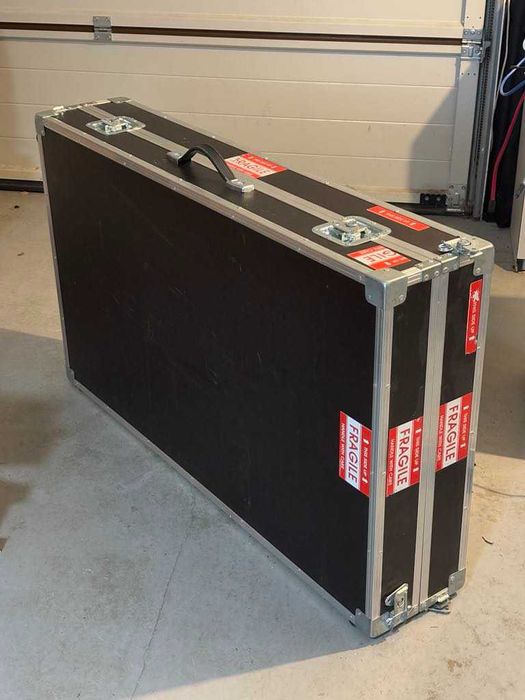 Case, skrzynia transportowa 115x67x22 cm