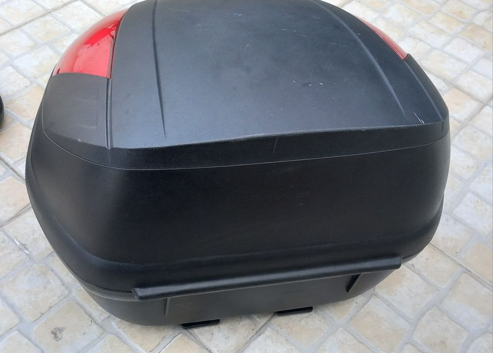 Top case mala moto Givi 40L