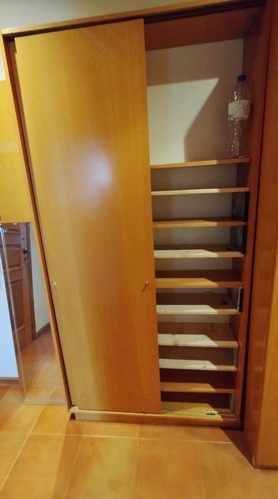 Armários em bom estado