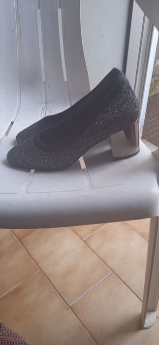 Sapatos senhora tecido com brilho e pele