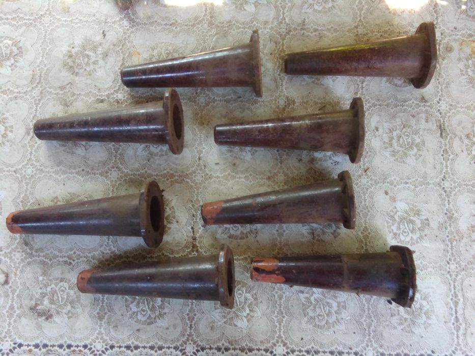 Ножки для столика или чего-то другого. разные...