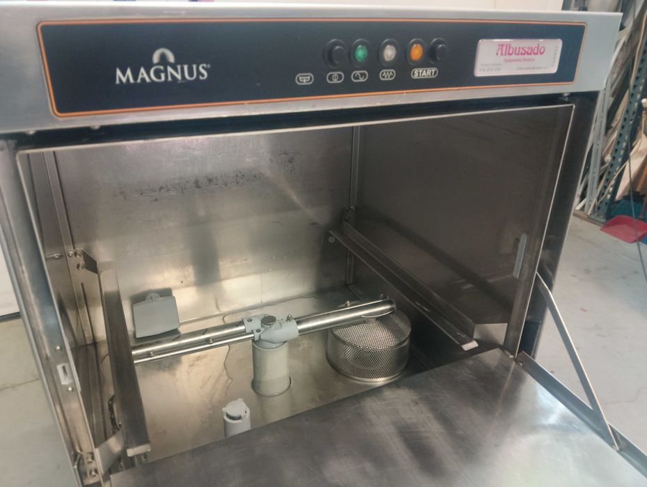 Máquina de lavar loiça industrial