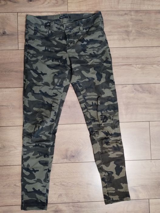 Spodnie damskie moro M