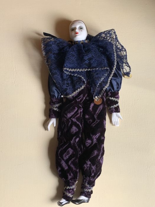 Венецианский фарфоровый арлекин.