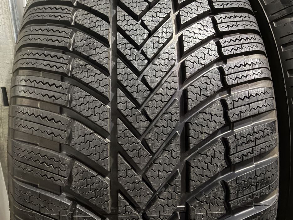 265/50 r 20 Bridgestone 4шт.