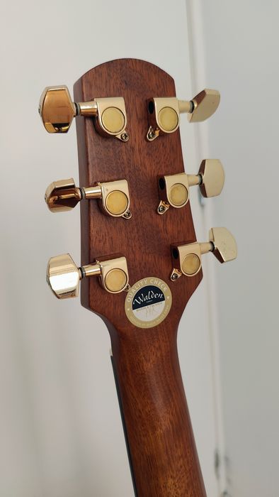 Guitarra Walden G630 CE 2012