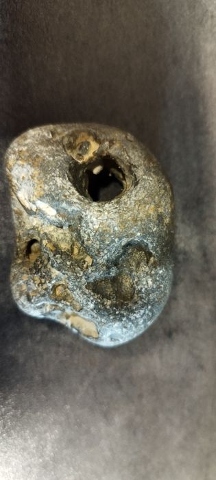 Kamień  Druida z otworami