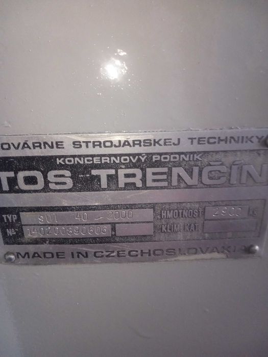 Tokarka TOS SUI-40x2000