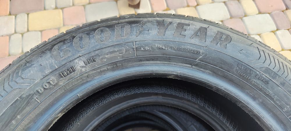 Шина GoodYear EfficientGrip Performance 185/60 R15 88H