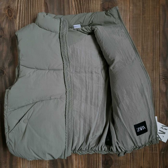 Новий комплект Zara та HM на 3-4 роки, 104. жилетка костюм спортивний