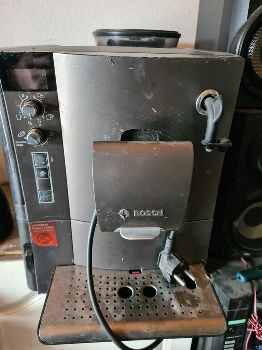 Ekspres Ciśnieniowy Bosch  VeroCafe TES50328RW