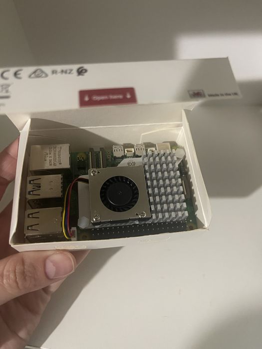 Raspberry Pi 5  4GB + кулер