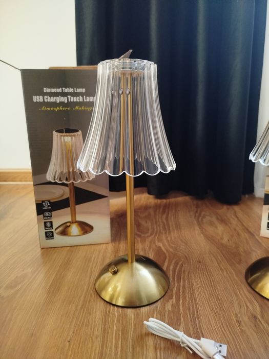 Lampki LED złote