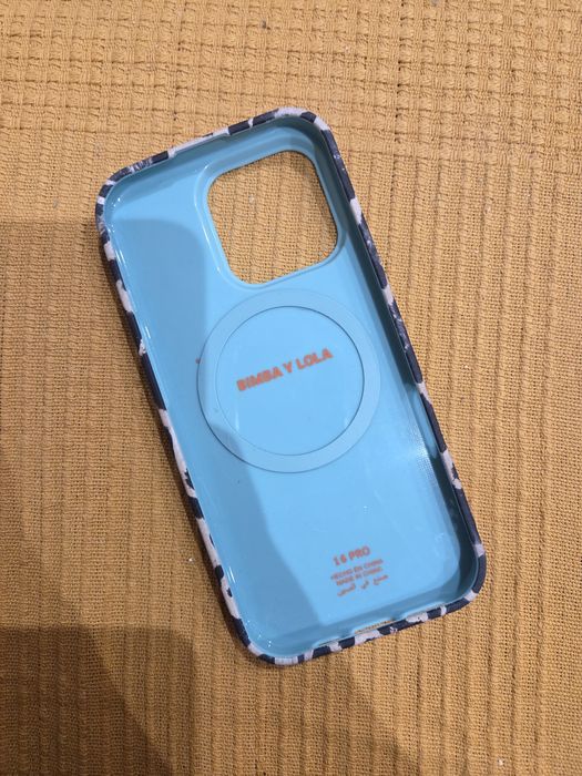 capa iphone 16 pro bimba y lola