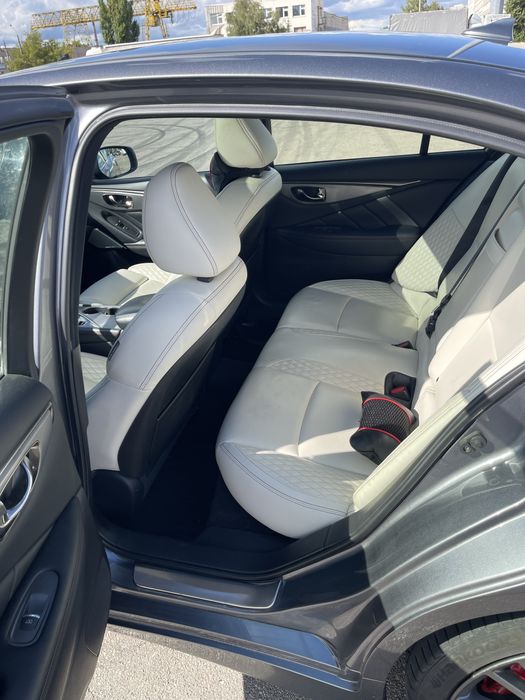 Infiniti Q50 Red sport 400